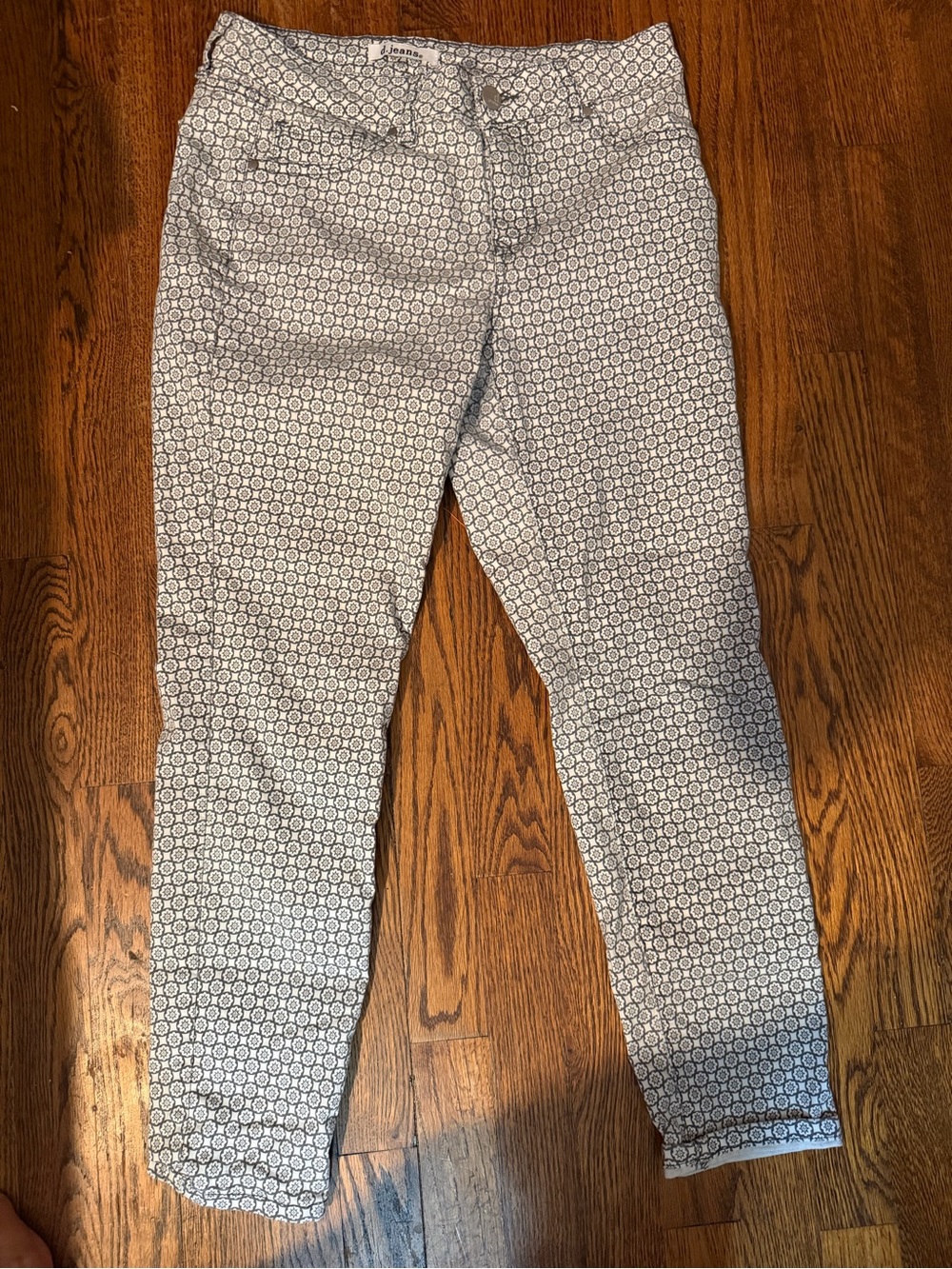 d. jeans White and Black Printed Straight Leg Pants